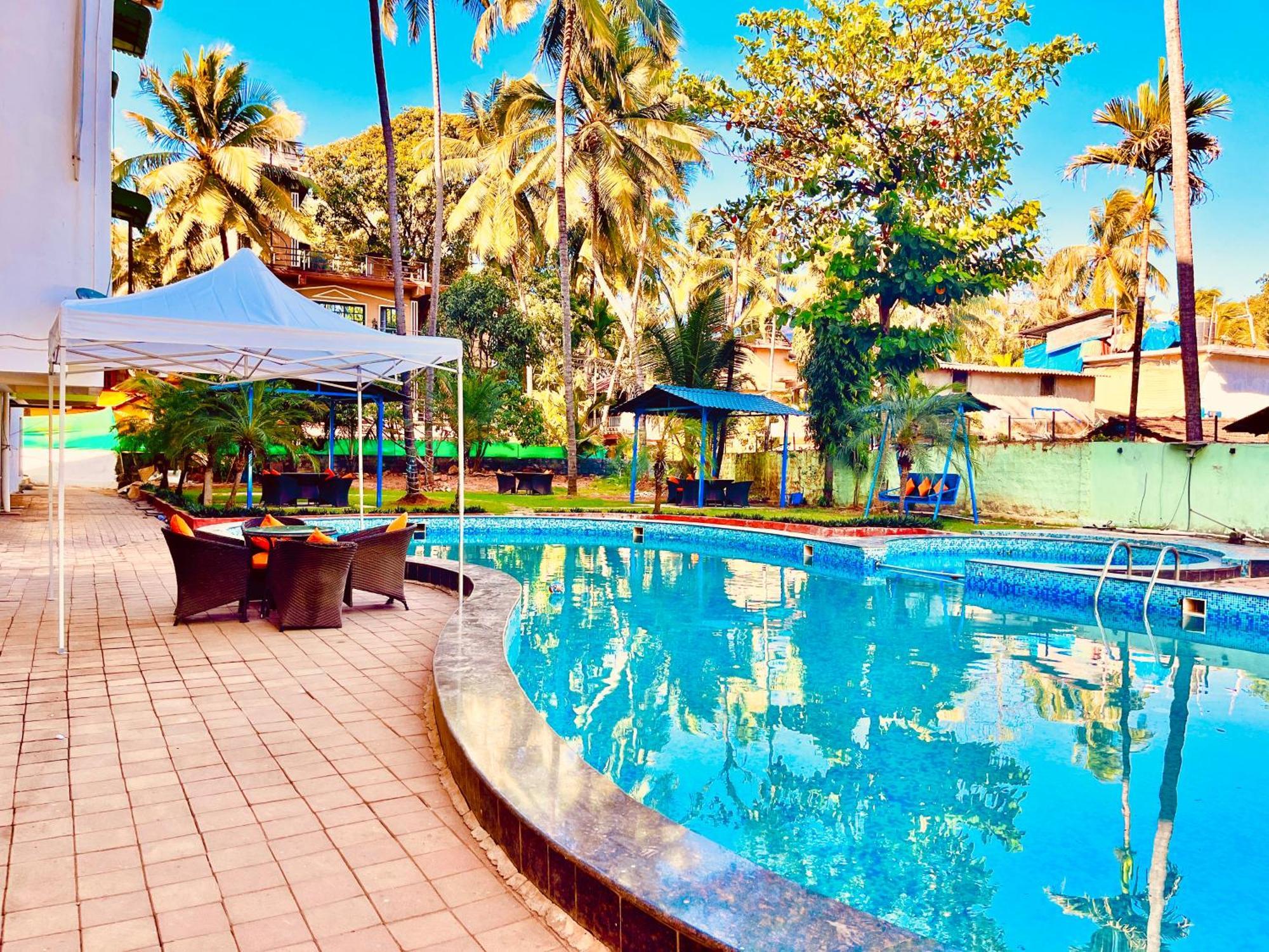 The Calagute Beach Resort By Shivam Resort 1 Km From Beach 칸돌림 외부 사진