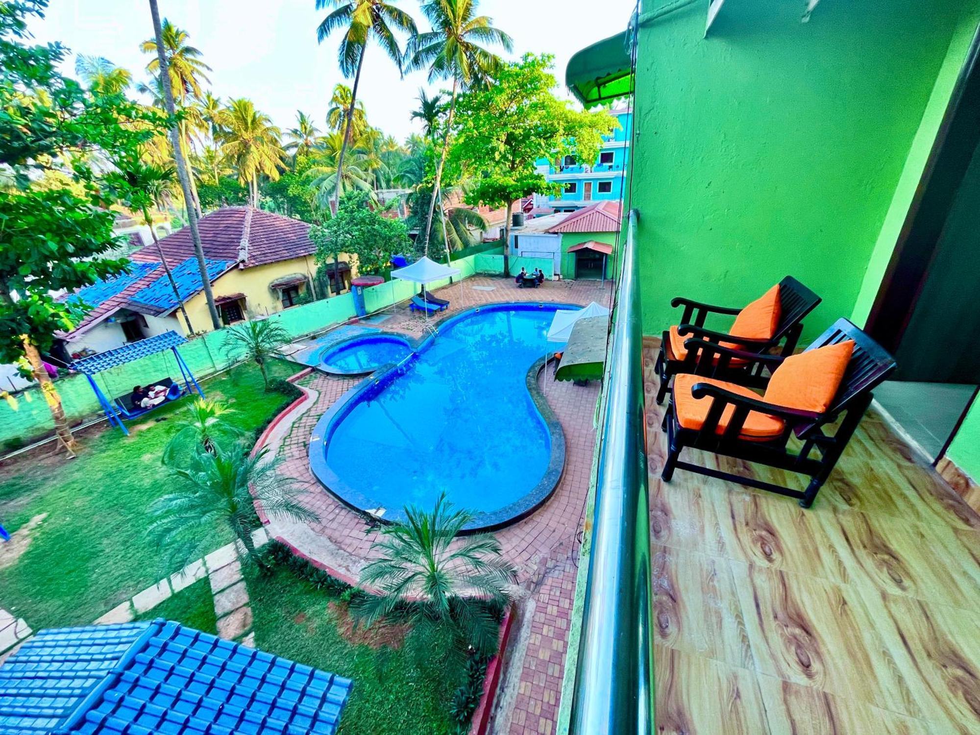 The Calagute Beach Resort By Shivam Resort 1 Km From Beach 칸돌림 외부 사진