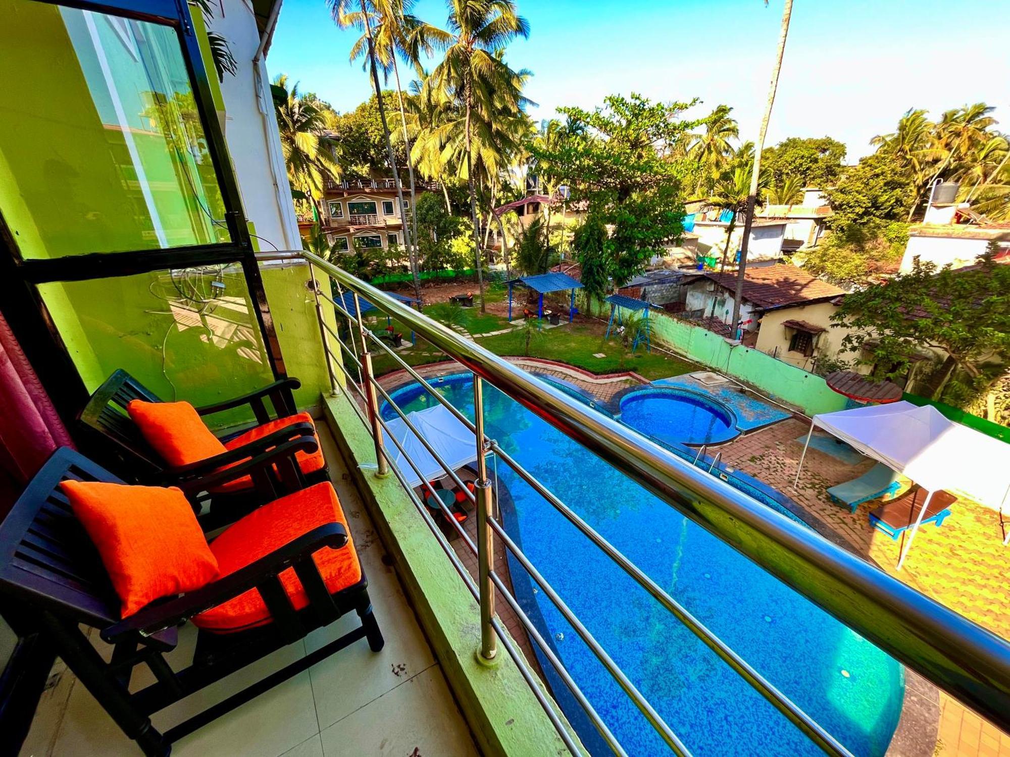 The Calagute Beach Resort By Shivam Resort 1 Km From Beach 칸돌림 외부 사진