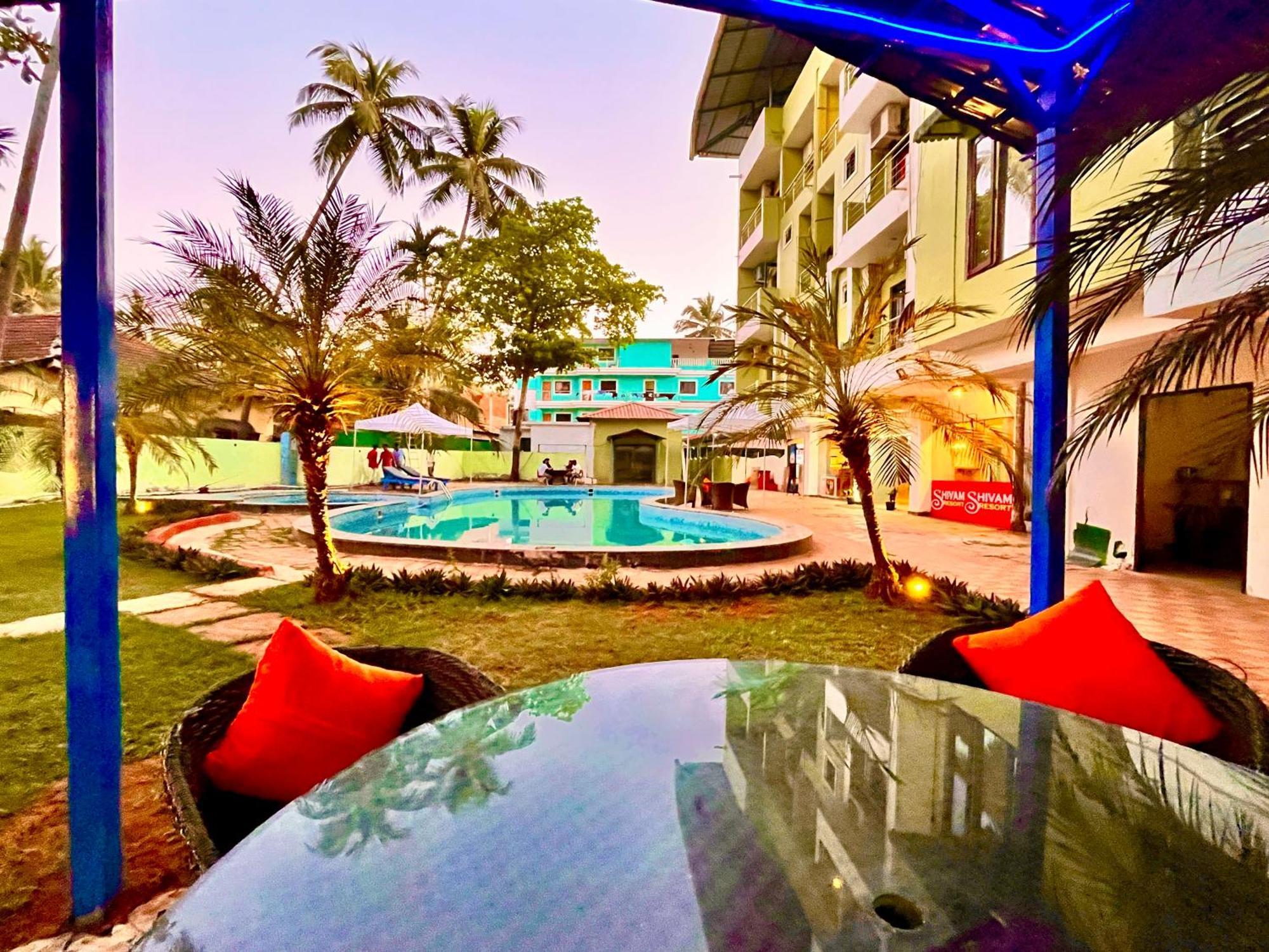 The Calagute Beach Resort By Shivam Resort 1 Km From Beach 칸돌림 외부 사진