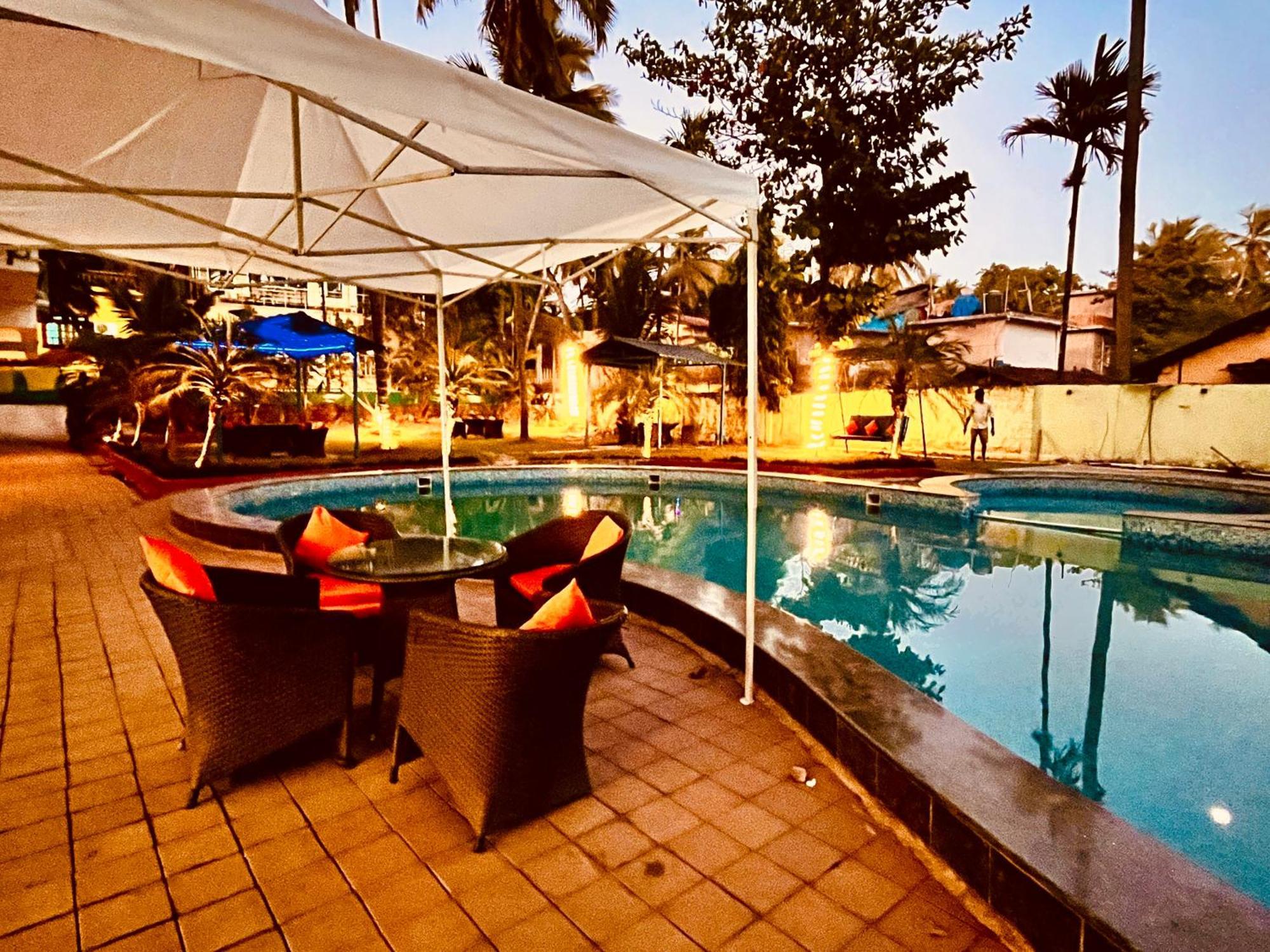 The Calagute Beach Resort By Shivam Resort 1 Km From Beach 칸돌림 외부 사진