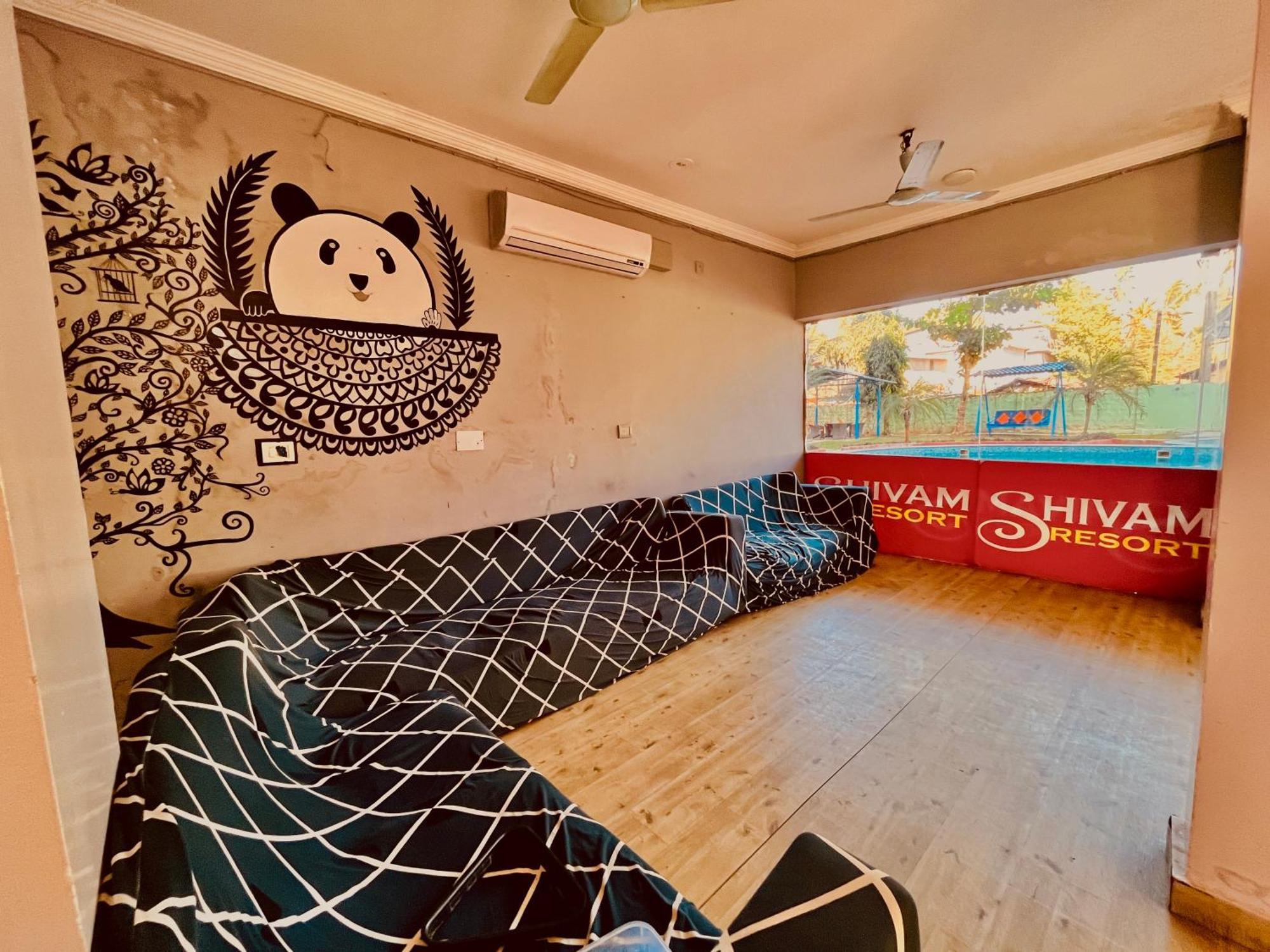 The Calagute Beach Resort By Shivam Resort 1 Km From Beach 칸돌림 외부 사진