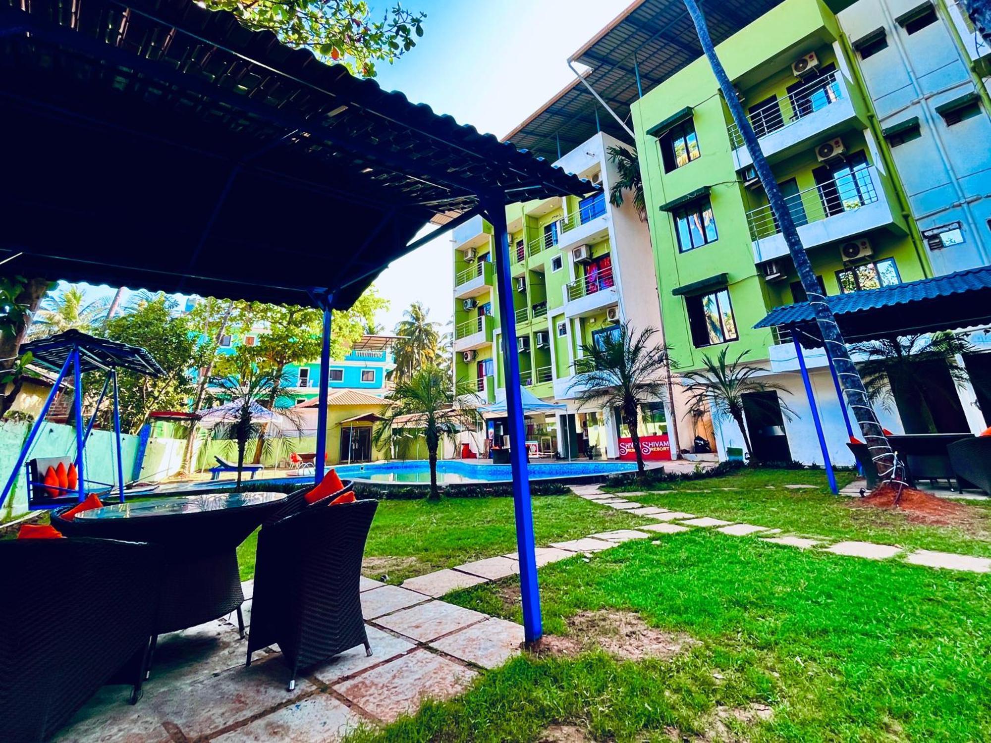 The Calagute Beach Resort By Shivam Resort 1 Km From Beach 칸돌림 외부 사진